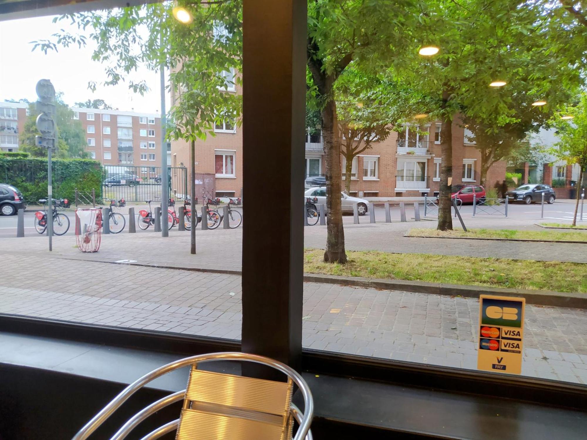 Bed and Breakfast Locatif Gare Lille Europe Souvenir Exterior foto